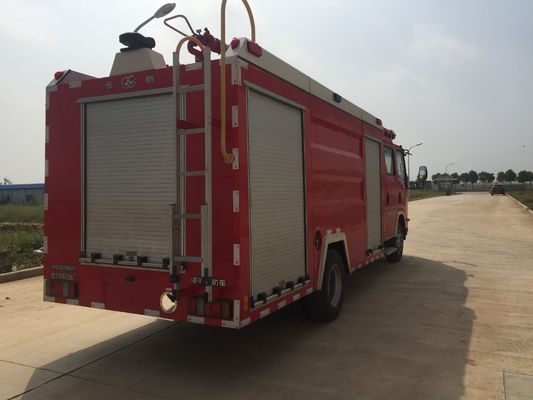 ISUZU 139KW Foam Fire Truck ,  4x2 4000L Mini Fire Engine With Foam Water