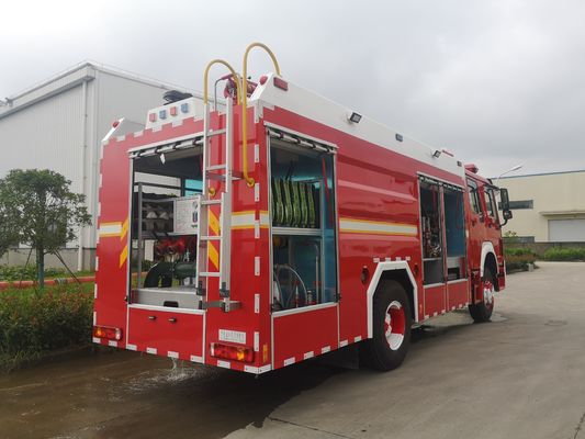 Water Foam Dry Powder Fire Truck 276kw 6x4 Multiple Function