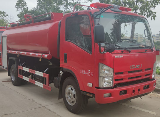 ISUZU 8T Water Fire Truck Fire Engine 139kw For Emergency Rescue